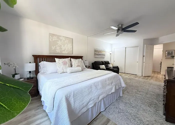 Sports Village, 1 Bedroom 1 Ba, Studio, Kitchenette